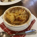 3552食堂 - 料理写真:オニオングラタンスープ