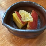 御手打ちそば やま本 - さつま芋のレモン煮