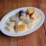 サツマイモとニョッキのゴルゴンゾーラクリーム