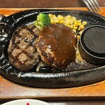 トマト&オニオン - 料理写真:弾丸B &バーグ食べ比べ
