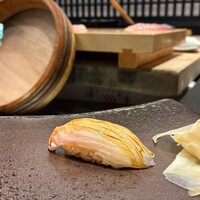 鮨 無垢/鮨 白銀 - 