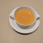 小田急 山のホテル - かぼちゃのスープ◯