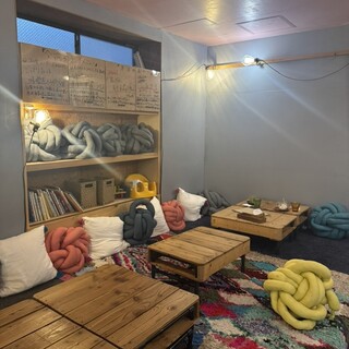 コの字カフェ_2