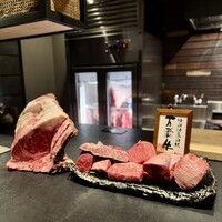 肉 希々 - 