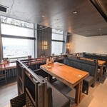 炭焼うな富士 - 店内