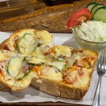 珈琲専門店ペガサス - ピザトースト 550円