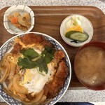 さやま食堂 - かつ丼　1,000円