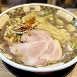 すごい煮干ラーメン 凪 - 料理写真:すごい煮干しラーメン(870円)大盛・麺やわ