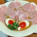 貝と地鶏だしのらぁ麺 ちょろ - 