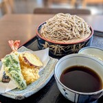 藤の家 - 料理写真:天もりそば(大盛)