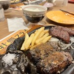ステーキハウス ブロンコビリー - 料理写真: