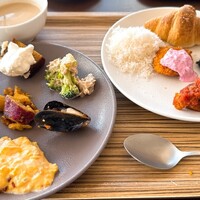 restaurant GRILL TABLE with SKYBAR - 