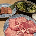 近江焼肉ホルモン すだく - 