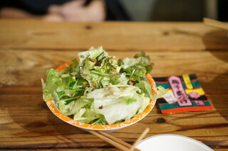 Nishiosan - お通しのサラダ