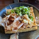 蔵元豊祝 - 【焼き厚揚げ】320円