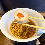 らぁ麺や 嶋 - 半熟味玉