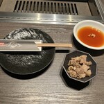 和牛焼肉 肉八 - 