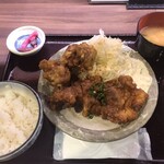 地鶏と焼酎 とりちゅう   - 
