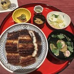 炭焼うな富士 東京オペラシティ店 - 