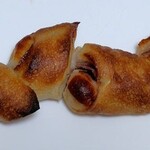 ブーランジェリー ル シェル - ベーコン、大葉、柚子胡椒のエピ