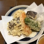 蕎膳 樂 - 「花ご膳」の野菜天ぷら