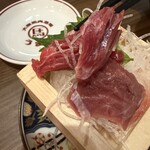 大衆馬肉酒場 うまる 梅田お初天神店 - 