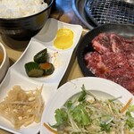 加寿屋 羽曳野店 - テーブルに乗りきれへん-_-b