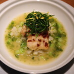 リュストル - 対馬穴子のベニエ 蒸と海の恵みのハーモニー