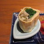 きらら - 牡蠣とガリと菊菜の湯葉巻