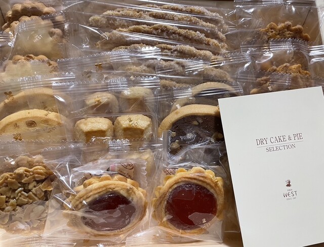 Yogashiho West Shinjuku Takashimaya Ten