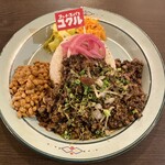 クヮッチースパイス ユクル - 