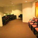 ホテル鹿島ノ森 - フロントでチェックインの手続きを済ませてから部屋へ。