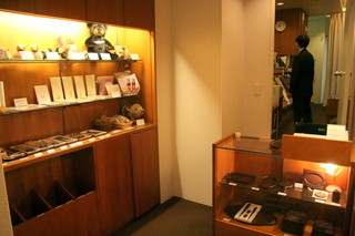 ホテル鹿島ノ森 - 軽井沢での思い出に。お土産も販売しています。