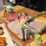 寿司と焼き鳥 大地 - 