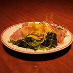 LE BISTRO - おすすめ肉料理 2750円 のサラダ