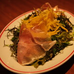 LE BISTRO - おすすめ肉料理 2750円 のサラダ