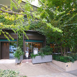 LE BISTRO - 外観の風景です