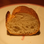 LE BISTRO - おすすめ肉料理 2750円 のパン