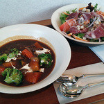 近江牛シチューセット(1,200円）近江牛シチュー・パン・サラダ・ドリンクのセット　