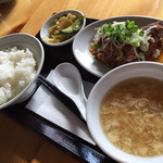 Gyouzaya Shishimaru - 焼き餃子定食