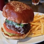 ブロッコリーチーズバーガー