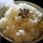 ふく蔵 - 本日の季節ごはんは、さつまいもごはん。