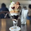 カフェ フロインドリーブ 本店