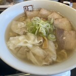 喜多方ラーメン坂内 - 料理写真:塩ワンタンメン