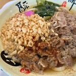 佐賀軒 - サービスの揚げ玉投入