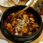 餃子市場 - 石焼麻婆豆腐