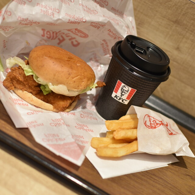Kentucky Fried Chicken Shinjuku Nishiguchi Ten