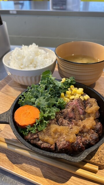 29HIROBAR（ニクヒロバル） 秋田のカジュアル食堂 &ndash; ランチ・ディナー情報