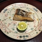 日本料理 太月 - 焼物　鰆塩焼き　2014-11