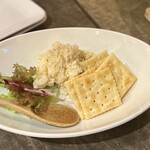 シカゴピザ＆スフレオムレツ Meat&Cheese ARK2nd - ・ゴルゴンゾーラのポテトサラダ